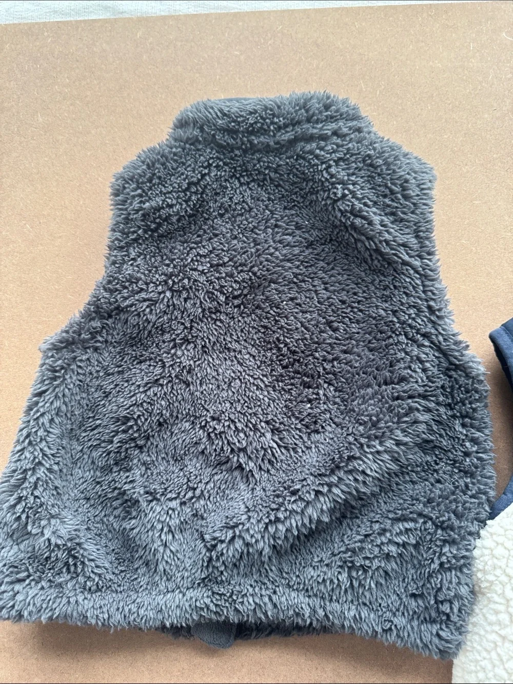 (2) Old Navy 12-18M - Kids Sherpa Vests- Navy and Cream + Grey. Smoke free home